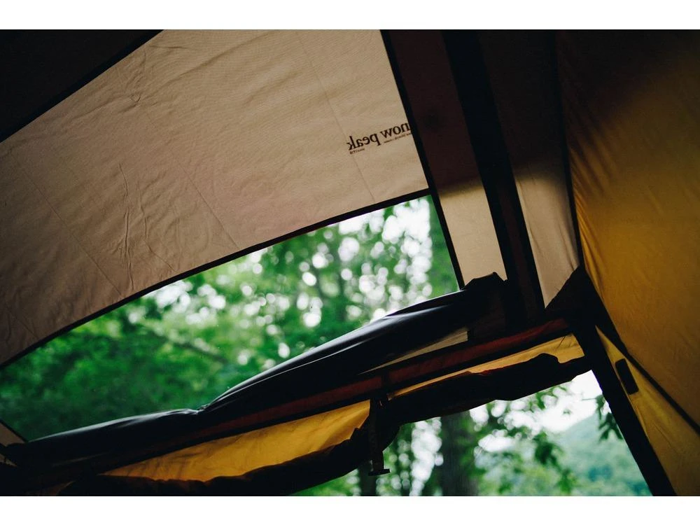 Snow Peak Entry Pack TS – Modular 4-Person Mesh Shelter & Amenity Dome M Tent System 4 Snow Peak Entry Pack TS – Modular 4-Person Mesh Shelter & Amenity Dome M Tent System - Image 2