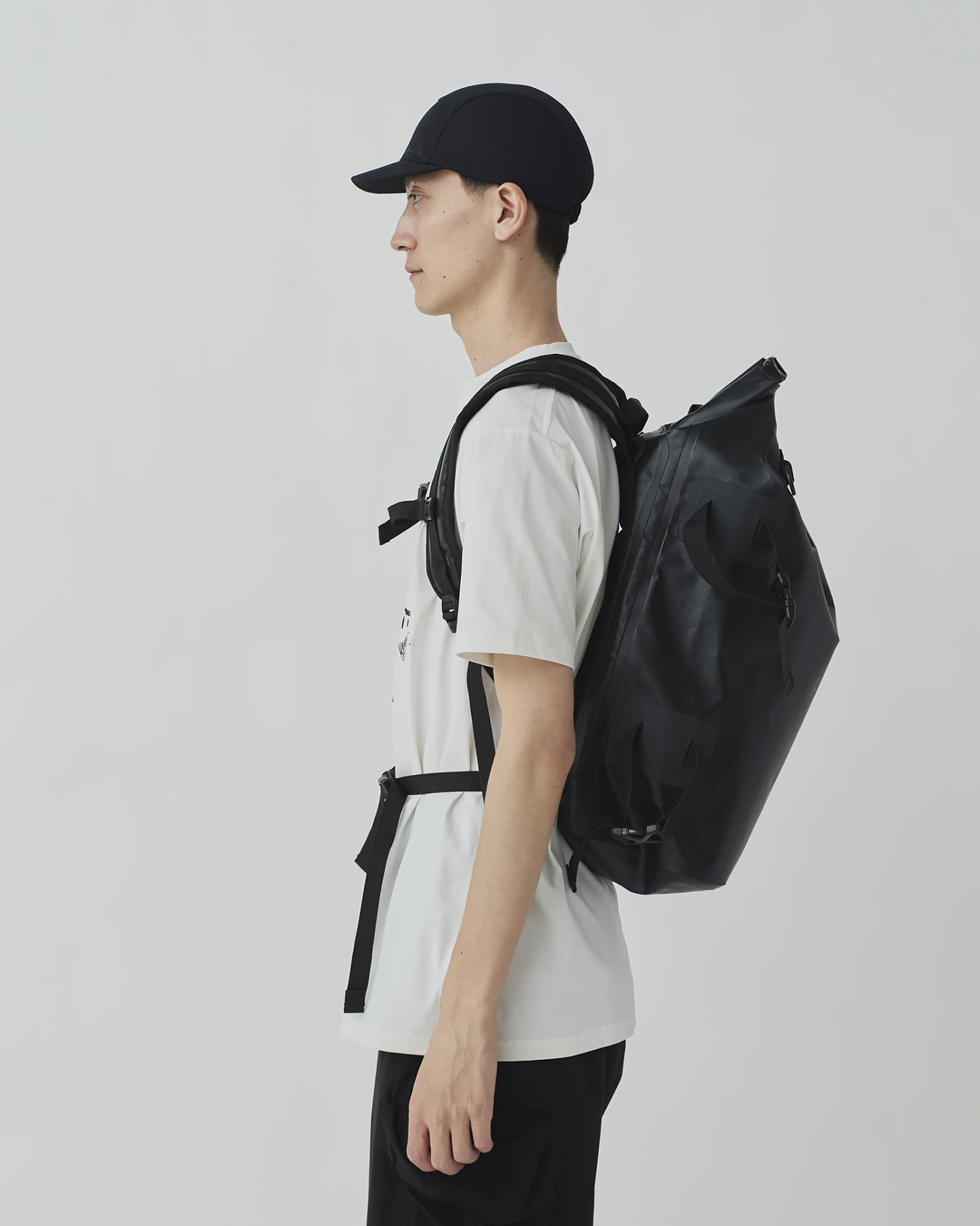 Snow Peak x Toned Trout Guide Dry Pack 30L – Black Waterproof Rolltop Backpack 8 Snow Peak x Toned Trout Guide Dry Pack 30L – Black Waterproof Rolltop Backpack - Image 6