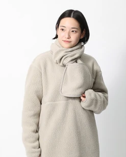 Thermal Boa Fleece Stole - Lightweight Breathable Recycled Polyester Scarf with Pocket -Snow Peak Shop AC 22AU008 alt 04