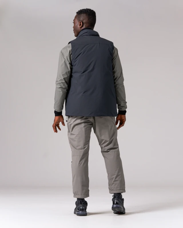 2L Lightweight Down Vest 5 2L Lightweight Down Vest - Image 3