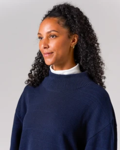 Co/Ny/Pe Charcoal Grey Seamless 3D Knit – High Neck Performance Mock Neck Sweater 15 Co/Ny/Pe Charcoal Grey Seamless 3D Knit – High Neck Performance Mock Neck Sweater -Snow Peak Shop AW24 KN 24AU202 PA 24AU004 AC 24AU412 0369