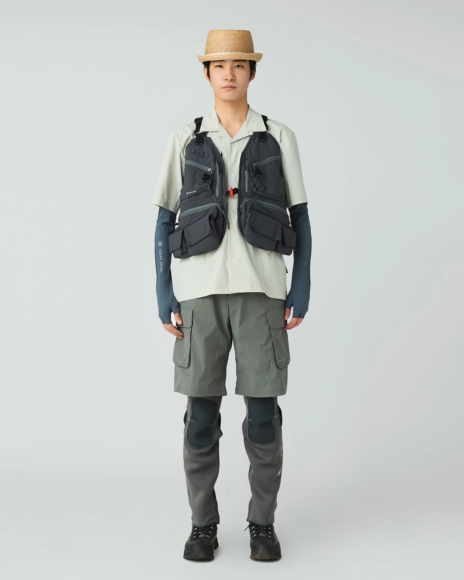 V1 Strap Fly Fishing Vest – Black Tactical Cropped Outdoor Utility Vest 8 V1 Strap Fly Fishing Vest – Black Tactical Cropped Outdoor Utility Vest - Image 6