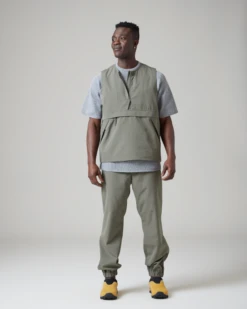 Takibi Weather Cloth Vest – Fire-Resistant Lightweight Aramid Workwear Layer -Snow Peak Shop SnowPeak SS23 0883