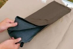 Snow Peak Mat & Pillow 9 Snow Peak Mat & Pillow -Snow Peak Shop TM 094R FoldedView 7bbb65f4 08ab 4c3a b639 d7017abe2933