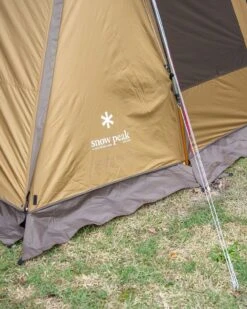 Snow Peak Entry 2 Room Elfield 11 Snow Peak Entry 2 Room Elfield -Snow Peak Shop TP 880 entry elfield shelter detail