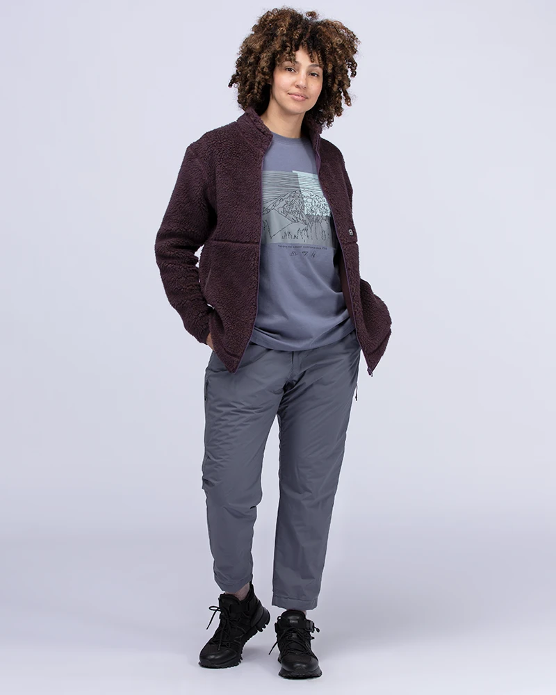 Mt. Echigo Komagatake Graphic Long Sleeve T-Shirt - Organic Cotton Wrinkle-Resistant Top 7 Mt. Echigo Komagatake Graphic Long Sleeve T-Shirt - Organic Cotton Wrinkle-Resistant Top - Image 5