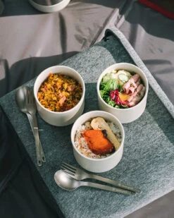 Snow Peak Tobachi Medium In White -Snow Peak Shop TW 273 lifestyle 11 ec7c4cb7 8531 4c22 9853 bd73a91aaf5d