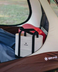 Snow Peak Canvas Noasobi Tote Medium -Snow Peak Shop canvas tote M ec ac 20su002 lifestyle 04