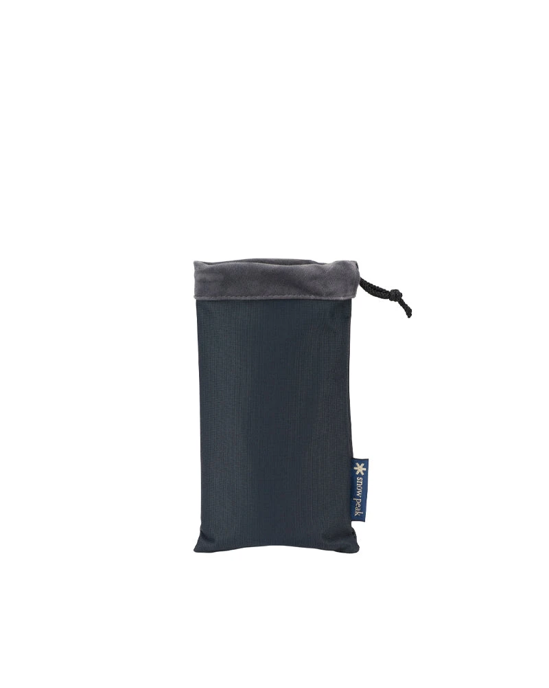 Snow Peak Titanium Flask L - Ultralight Flavor-Resistant Premium Spirits Flask 5 Snow Peak Titanium Flask L - Ultralight Flavor-Resistant Premium Spirits Flask - Image 3