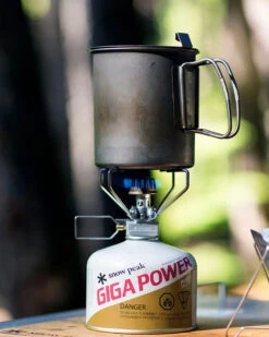 Snow Peak Trek 700 Titanium – Ultralight Japanese Cook Pot with Strainer Lid -Snow Peak Shop titanium trek 700 scs 005t lifestyle 06